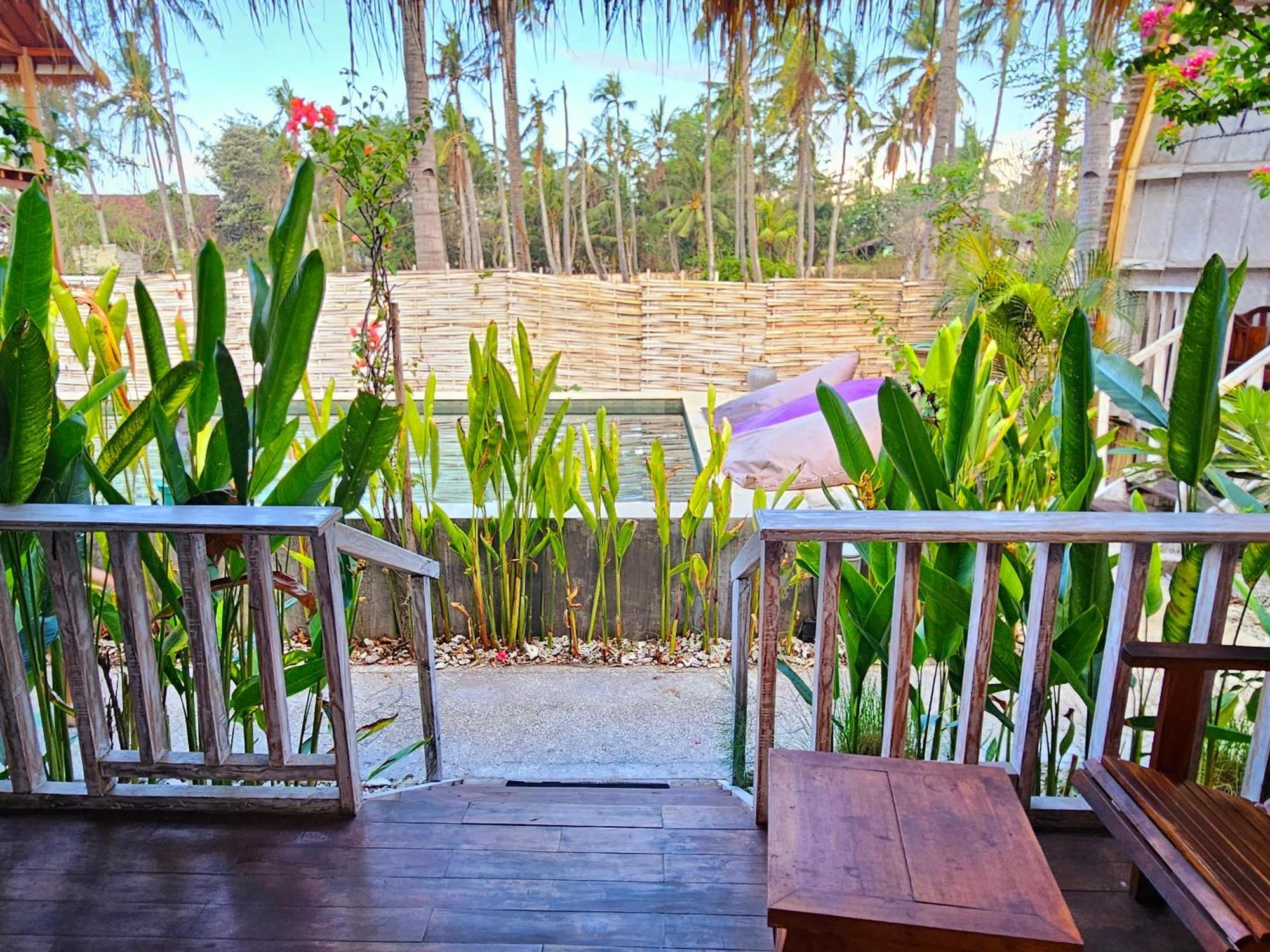 Purple Beach - Maithelia - Gili Air Kültér fotó